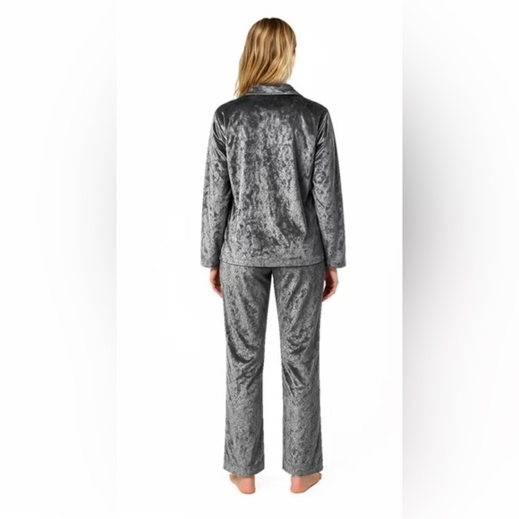 💝Lord & Taylor Women's Premium Quality 2 Piece Velour Pajama Set with Pockets 😍 - Picture 2 of 6